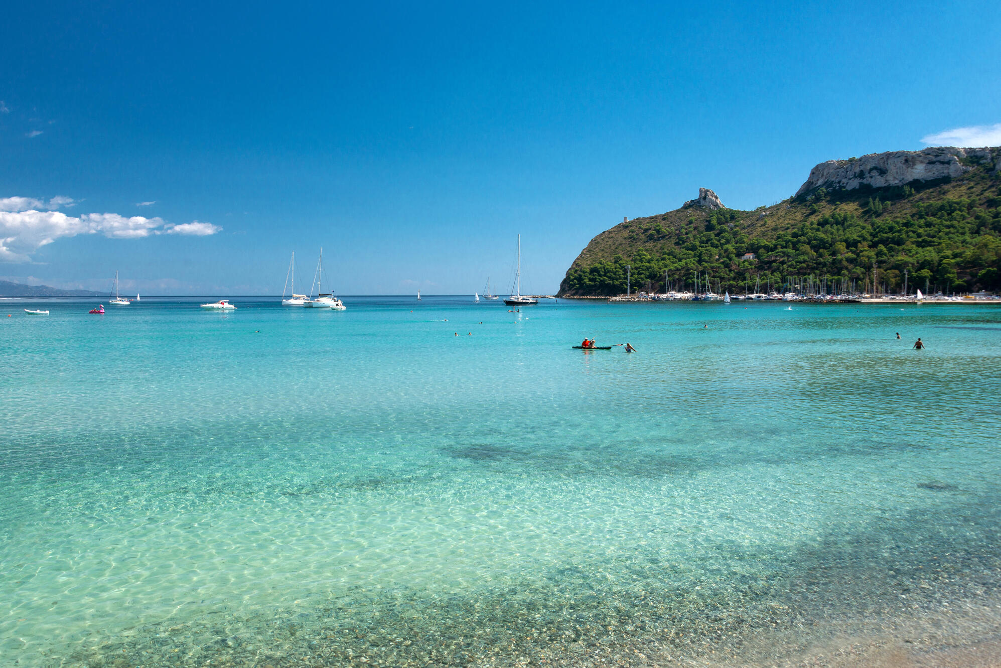 Calcio Quest is proud to partner with Italian Serie A club, Cagliari Calcio